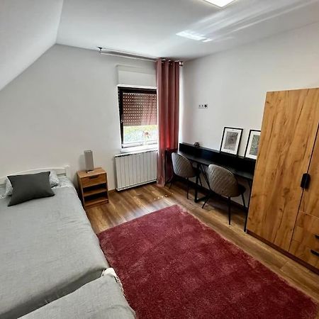 Charming Flat Apartamento Maribor Exterior foto
